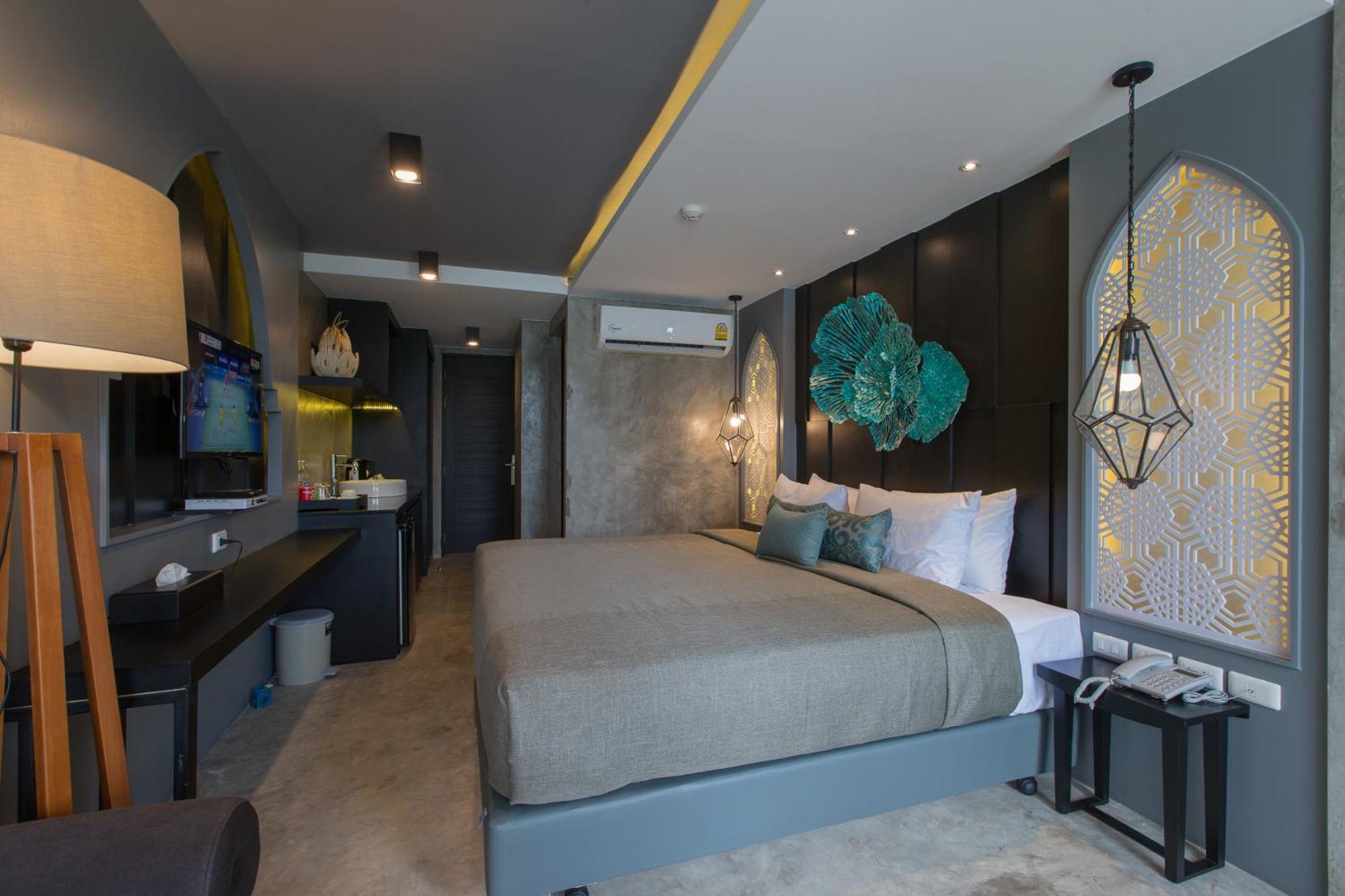 Signature Boutique Hotel Patong