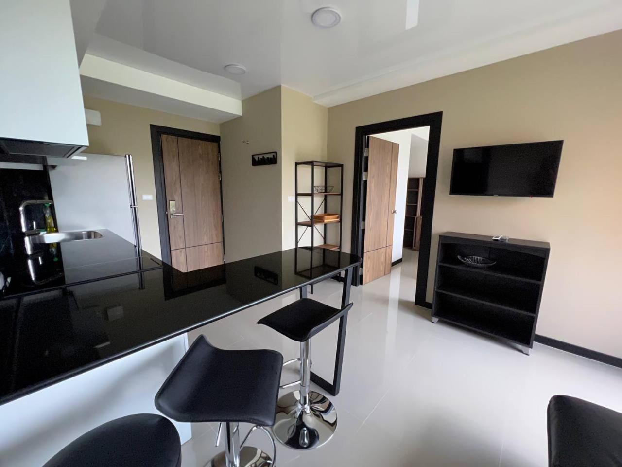 Appartement Naiharn Pearl By Villacarte