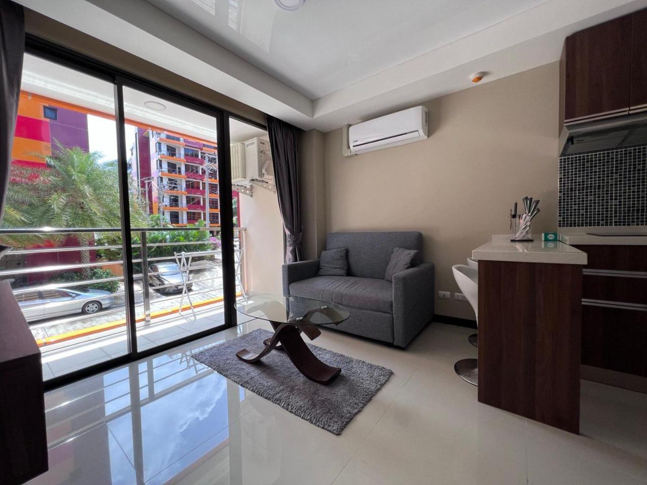 Naiharn Pearl By Villacarte Appartement *