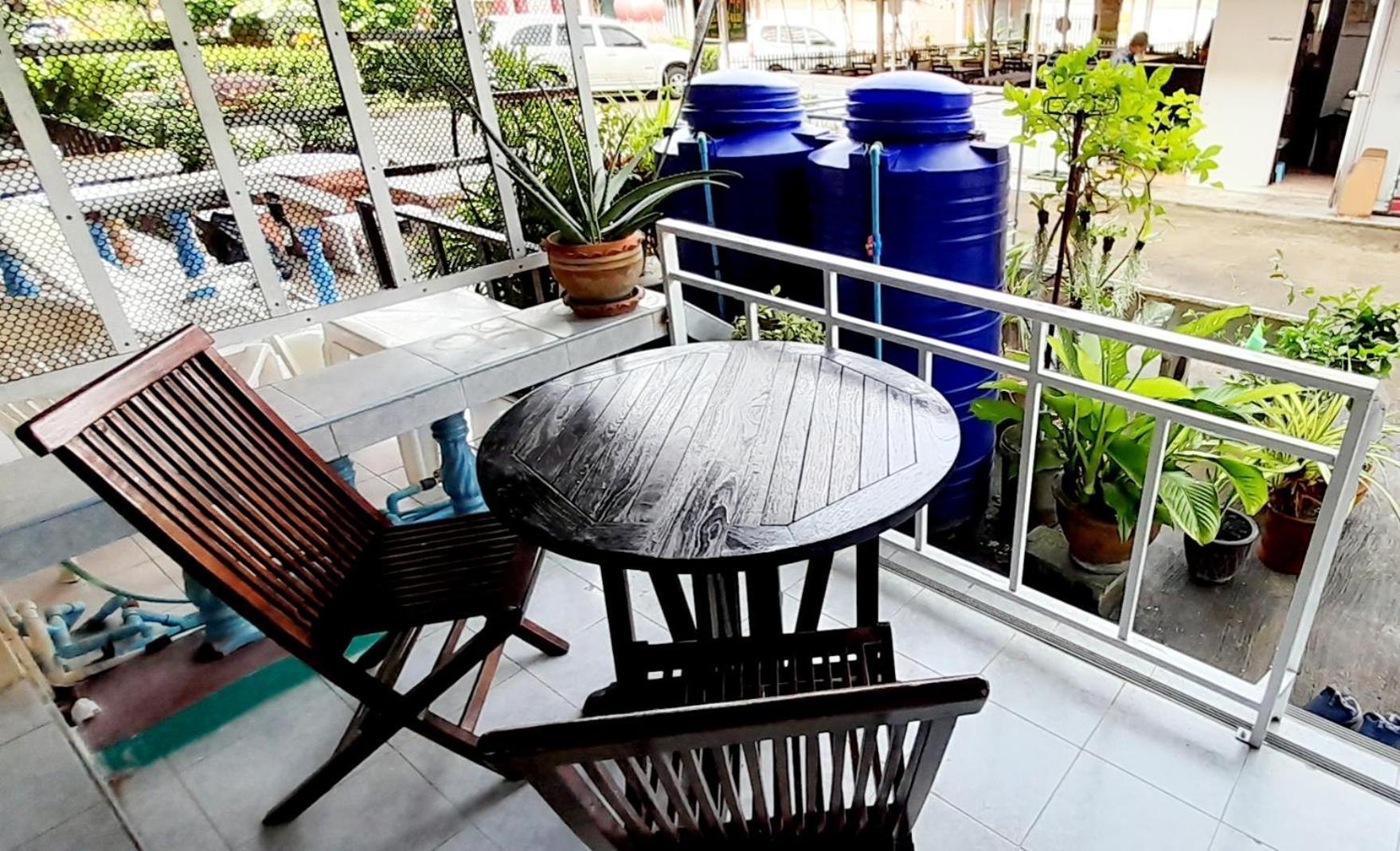 Sala Bua Acomodação com café da manhã  2*
