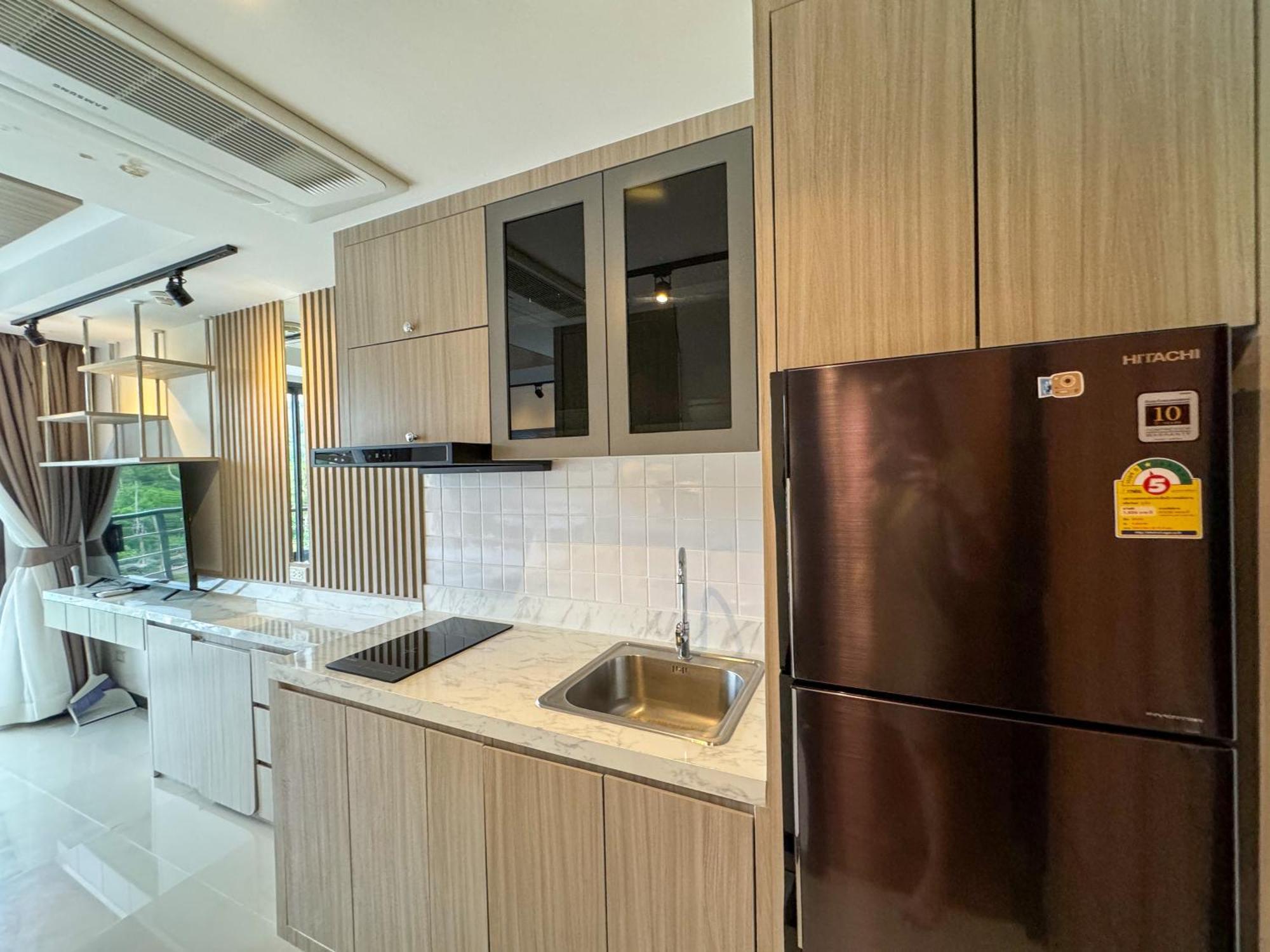 Apartment студия вид на бассейн раваи 418 By Ibg