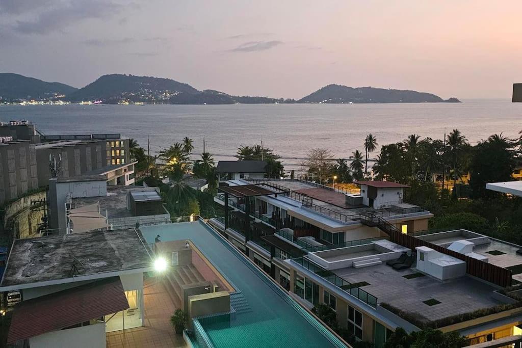 Baycliff 3-bedroom 160 M2 With Sea View Terrace Apartment *