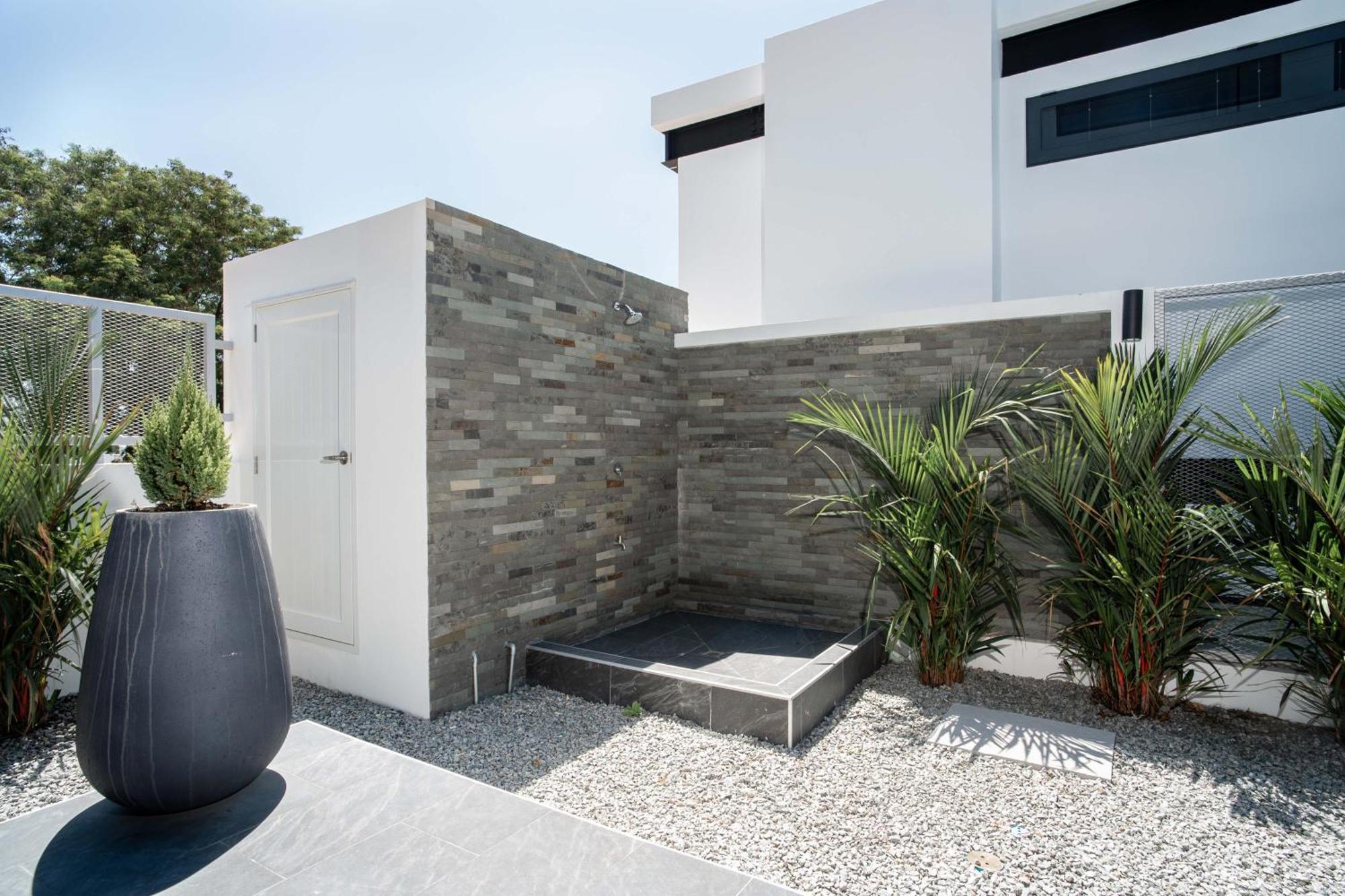 Vila Trendy Loft-style 4br Pool Sunset Garden 7 *