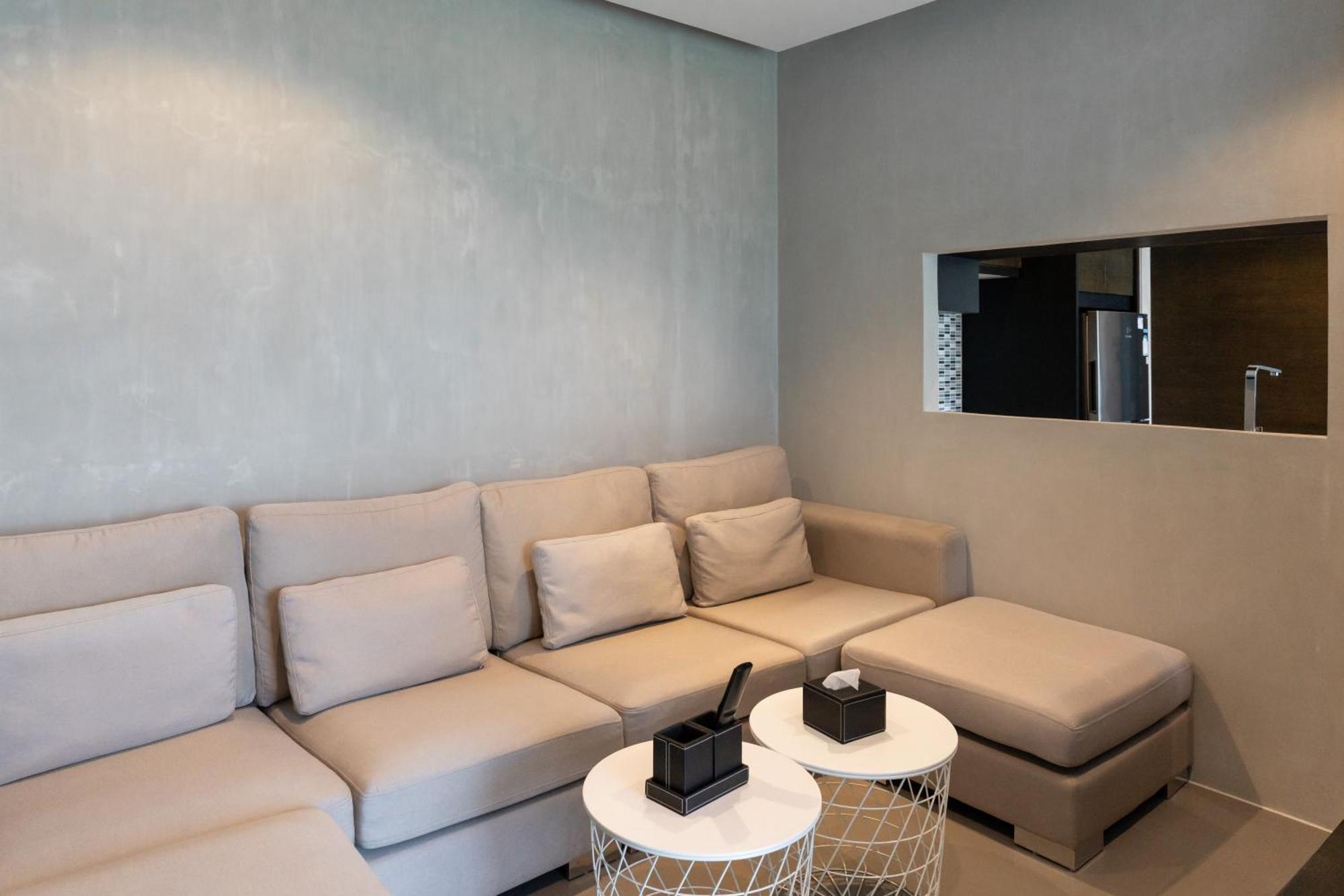 2 Bed Citygate D502/3 By Ibg