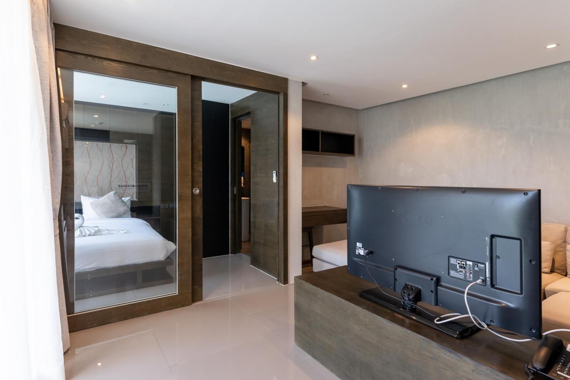 2 Bed Citygate D502/3 By Ibg