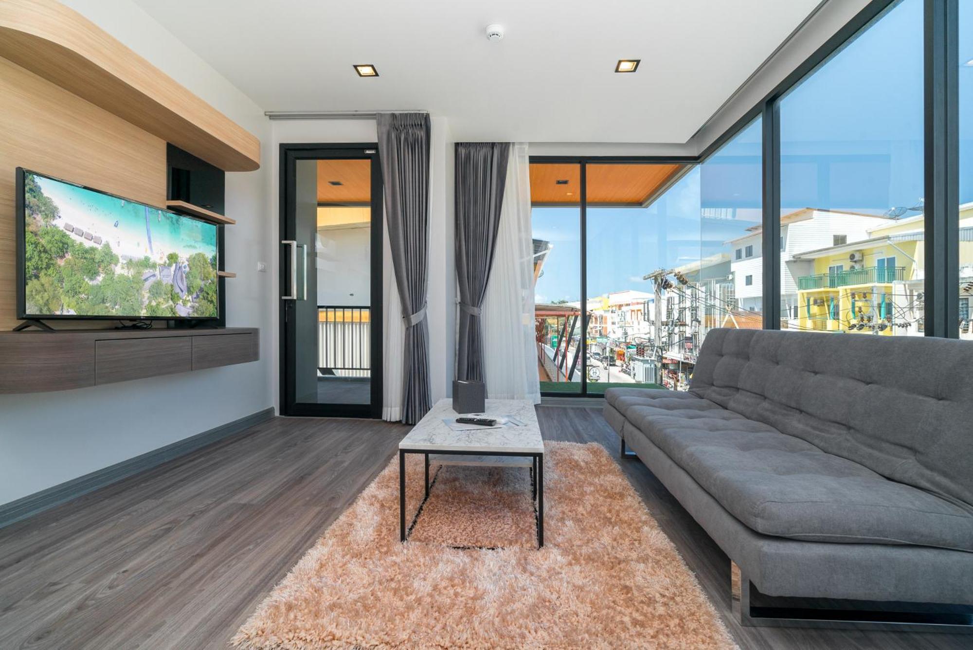 Grand Vip -