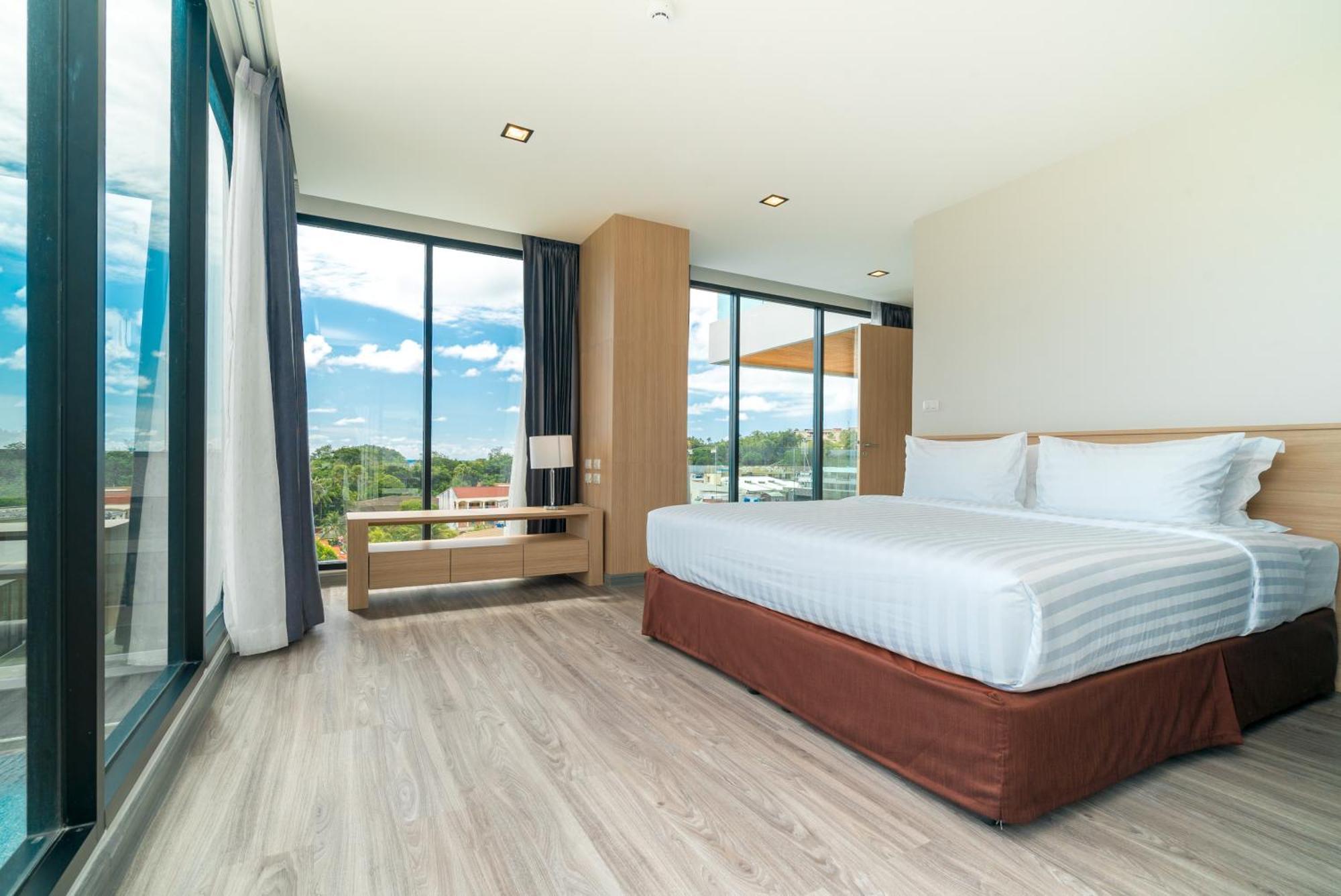 Grand Vip -