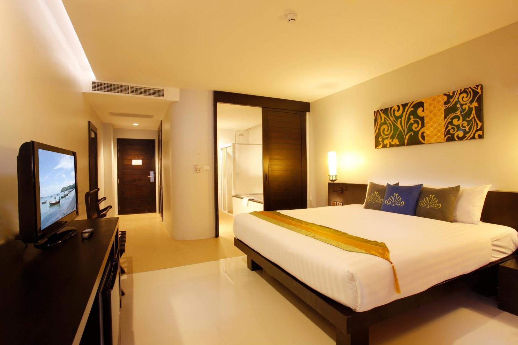 Palmyra Phuket - Sha Extra Patong