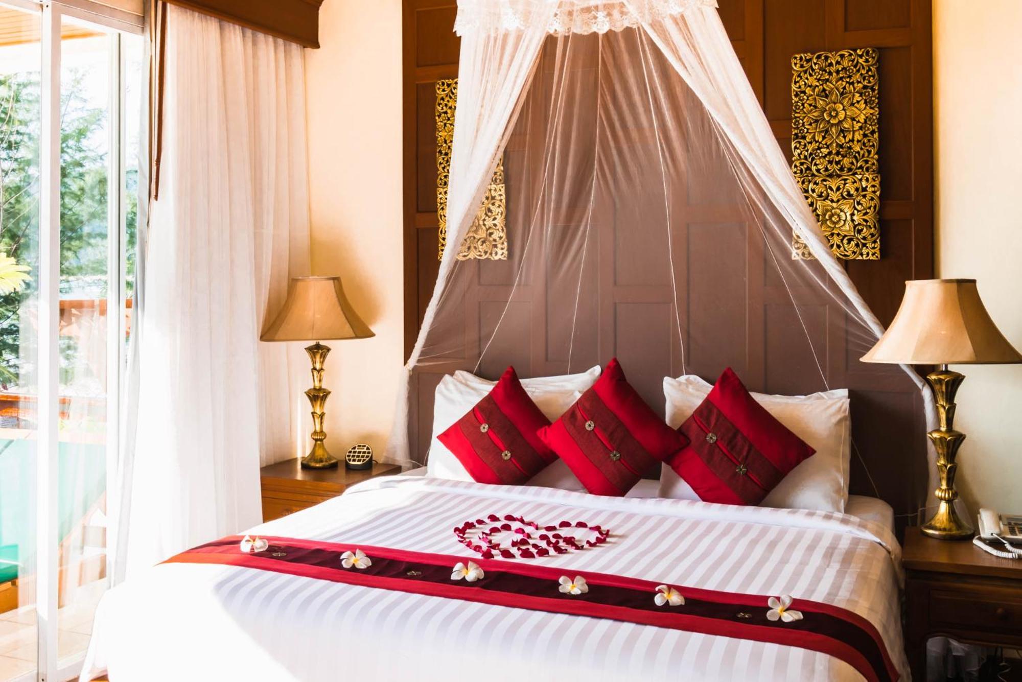 Layalina Kamala Beach