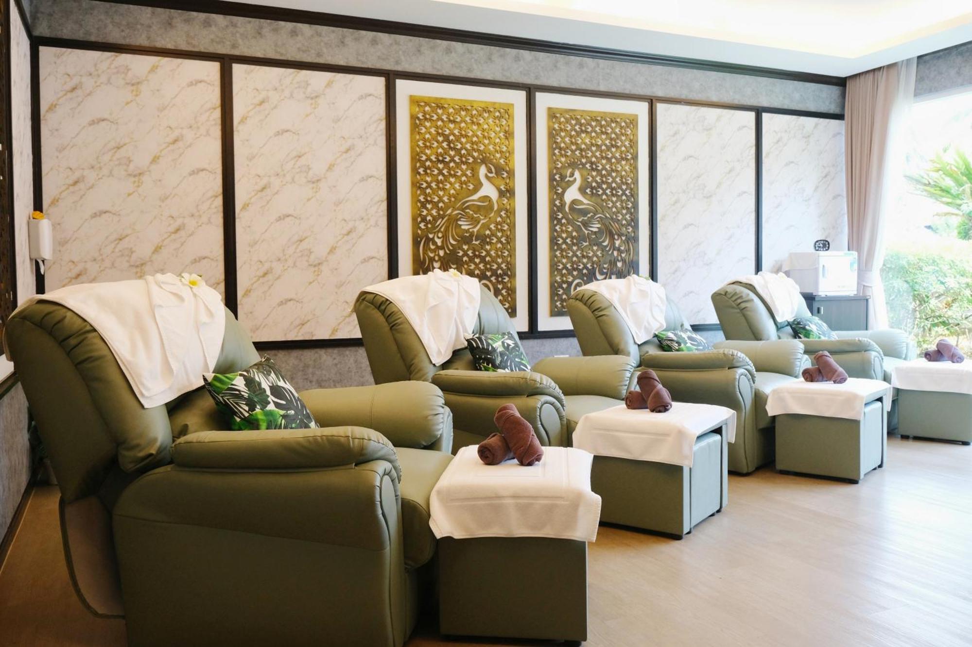 R-mar And Patong, Hotel