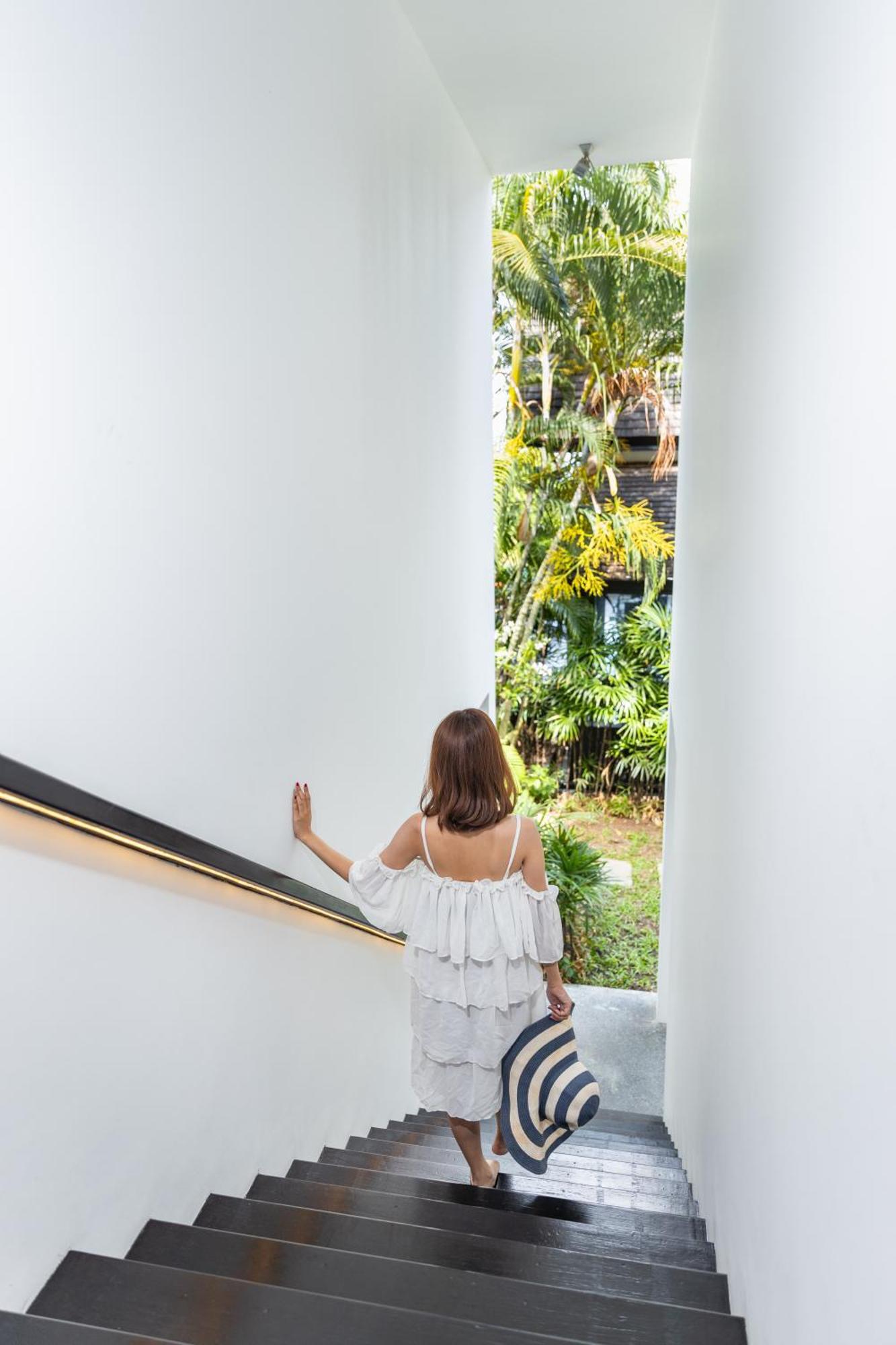Vila Yang, Private Oceanfront Villa, Pantai Kamala