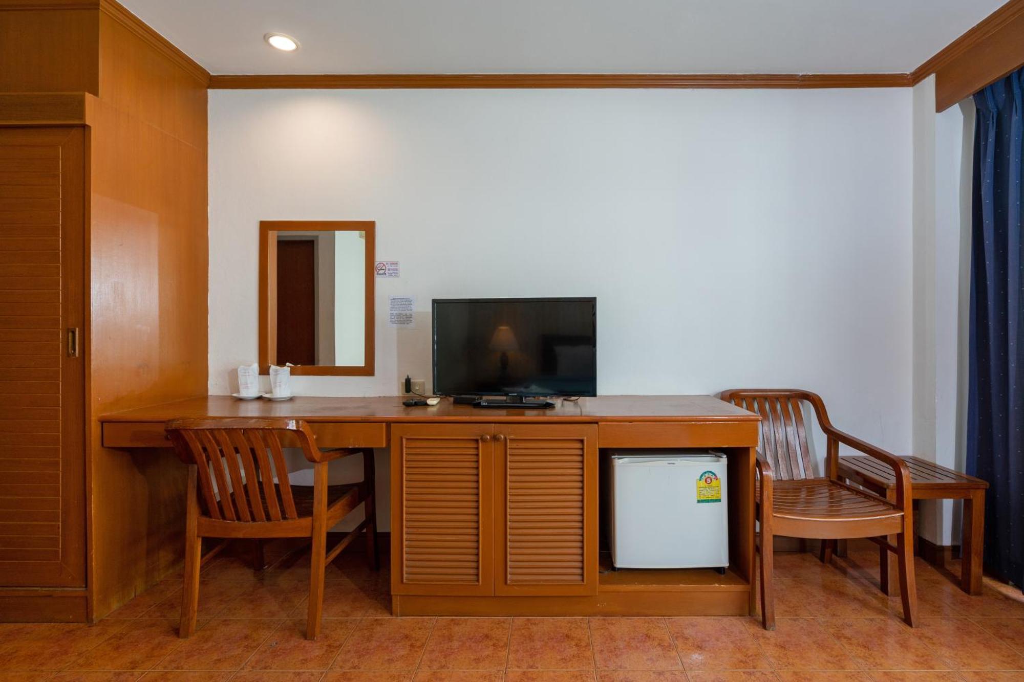 & Hotel Patong