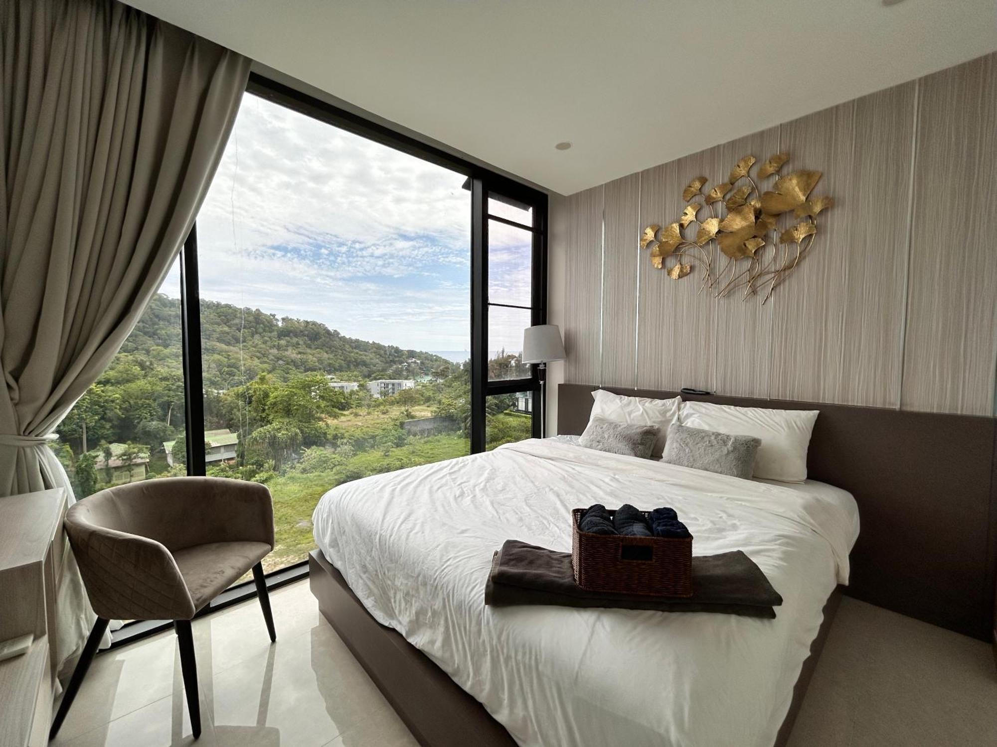 The Viva High Patong