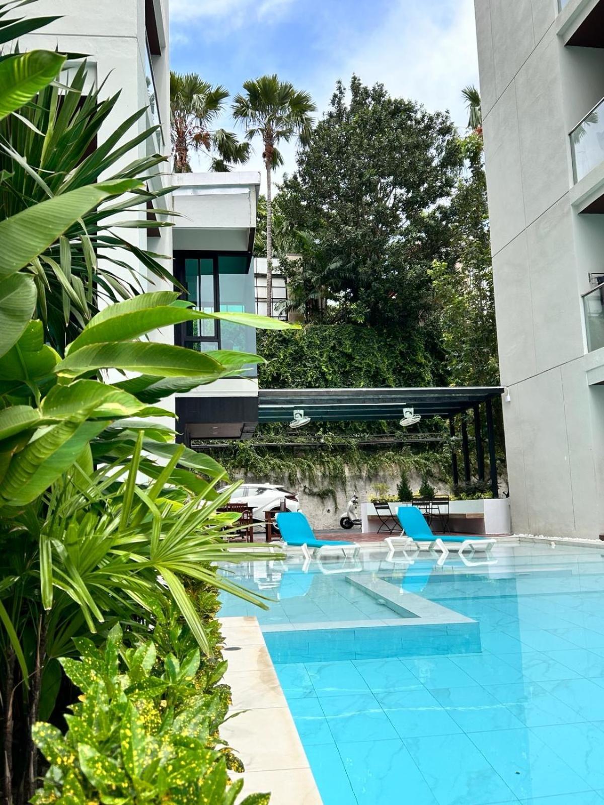 The Viva High Patong
