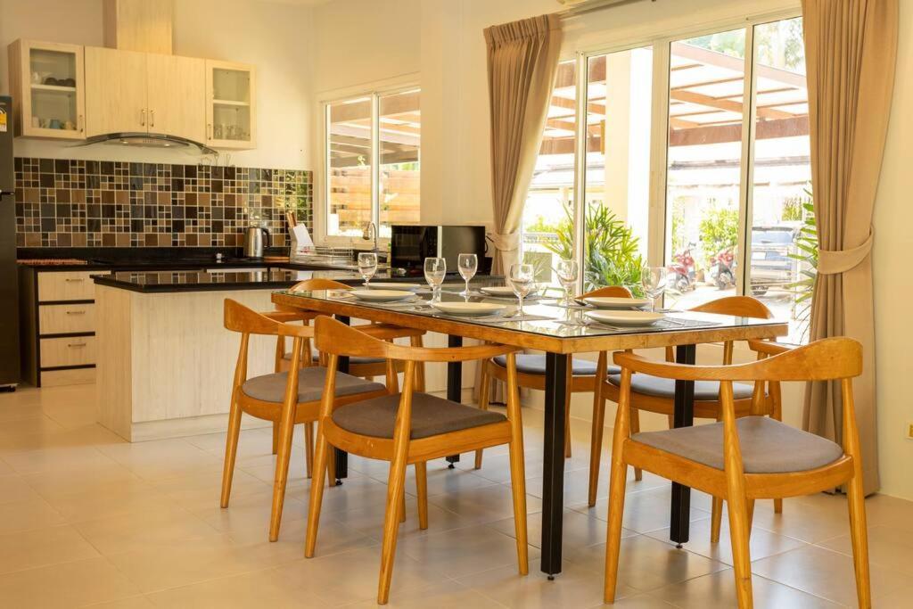Villa Sunny Pool Rawai, Close To Amenities #v87 Phuket