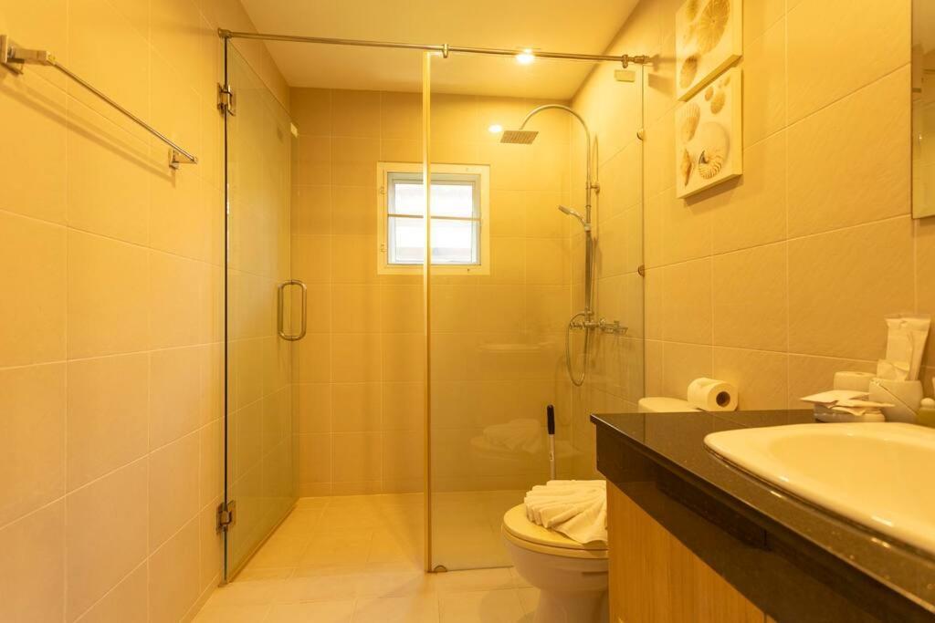 Sunny Pool Rawai, Close To Amenities #v87 Villa *