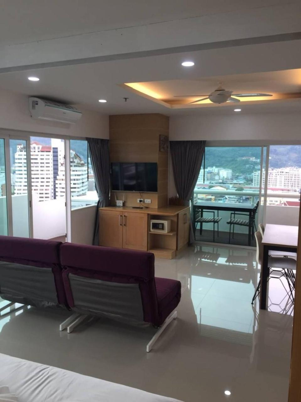 Tower 2bedroom 2 Bathrooms, Corner View * Patong