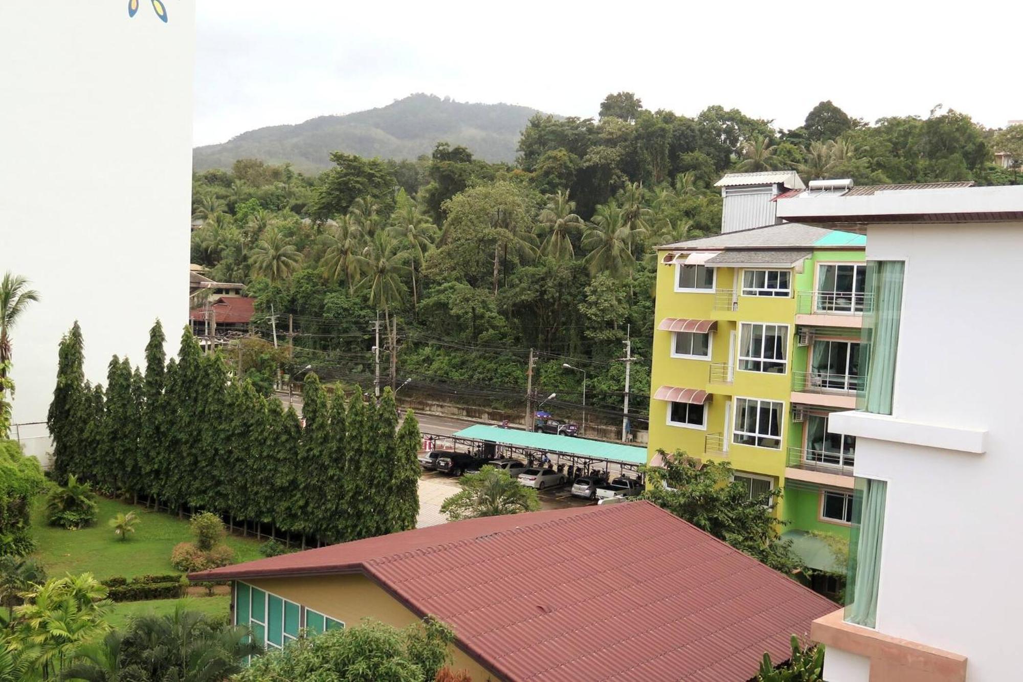 626 Large 1 Br1bath 1 Km Walking To Patong