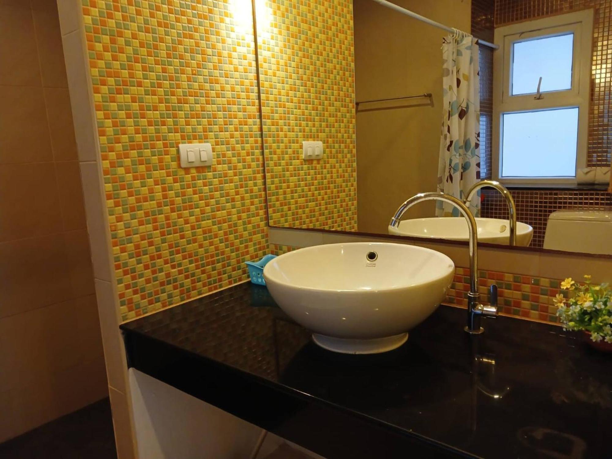 626 Large 1 Br1bath 1 Km Walking To * Patong