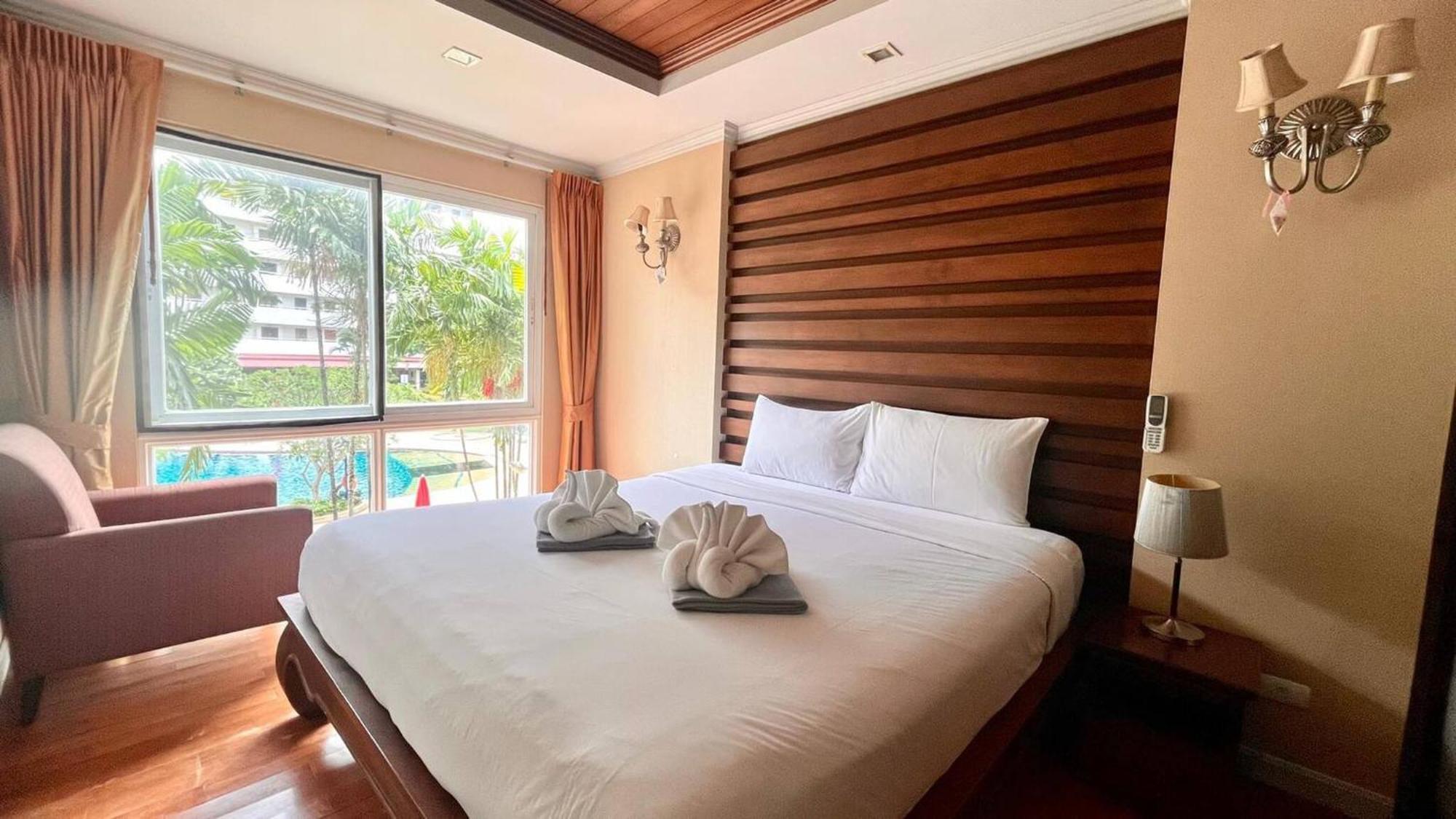 626 Large 1 Br1bath 1 Km Walking To
