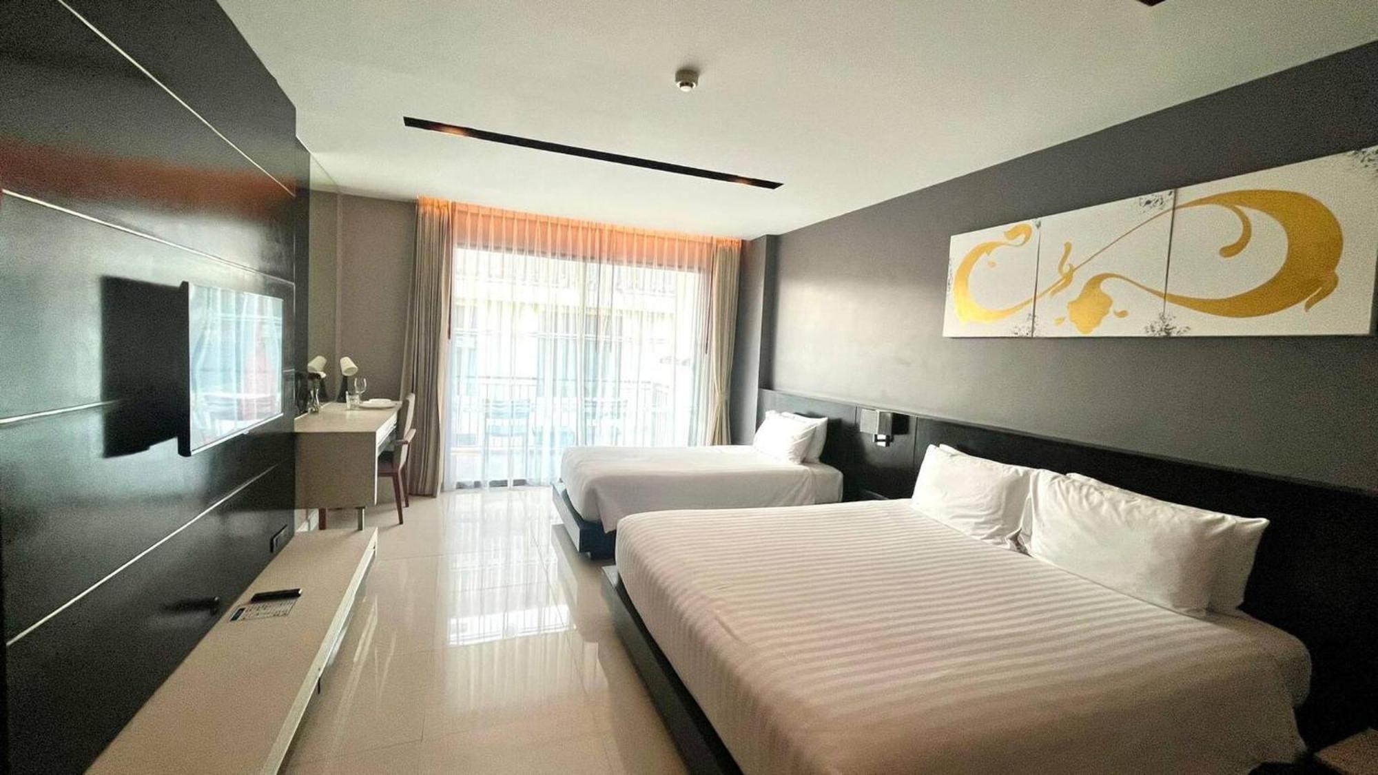 4605-5-star Seaview 30m To * Patong