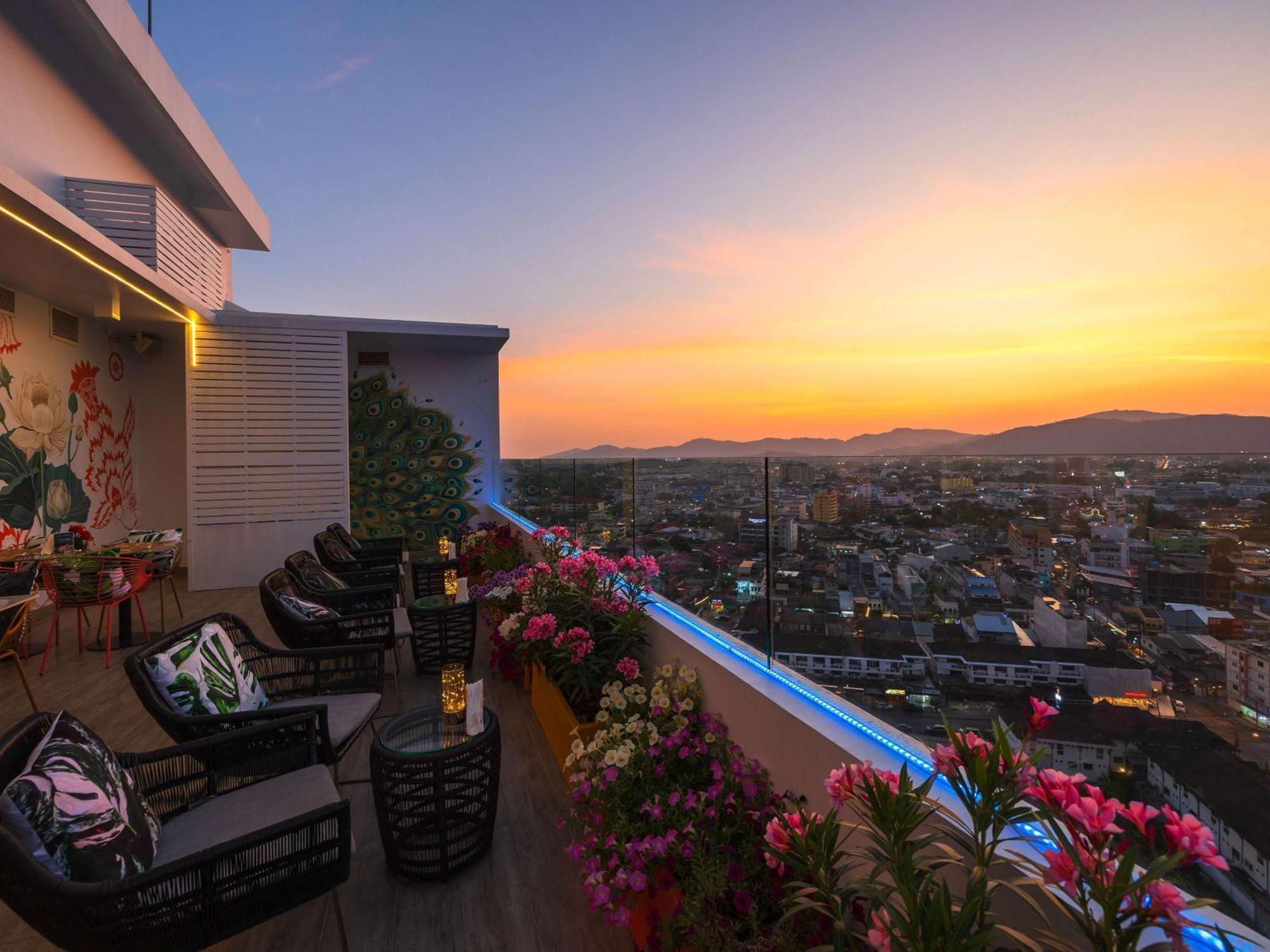 Hotel Novotel Phokeethra
