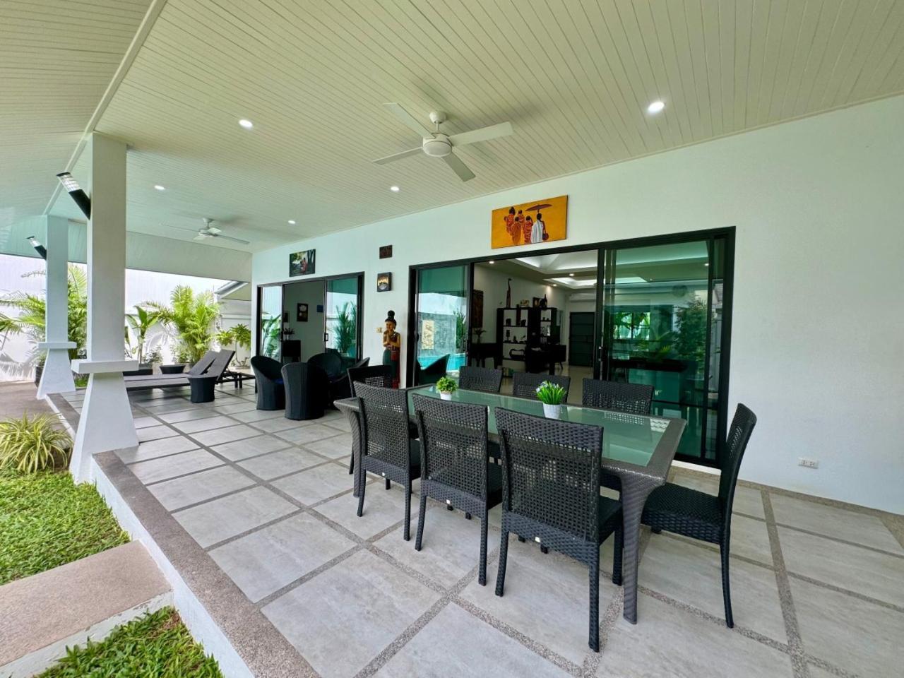 Gabriel By G Estate Villa *