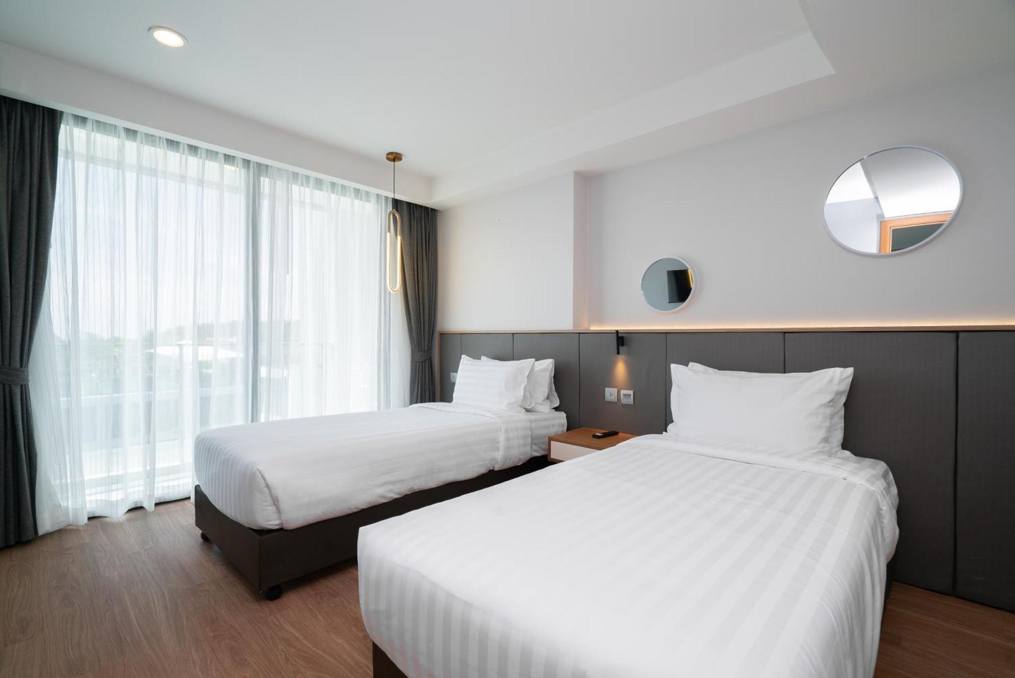 Wekata Luxury Strand Kata