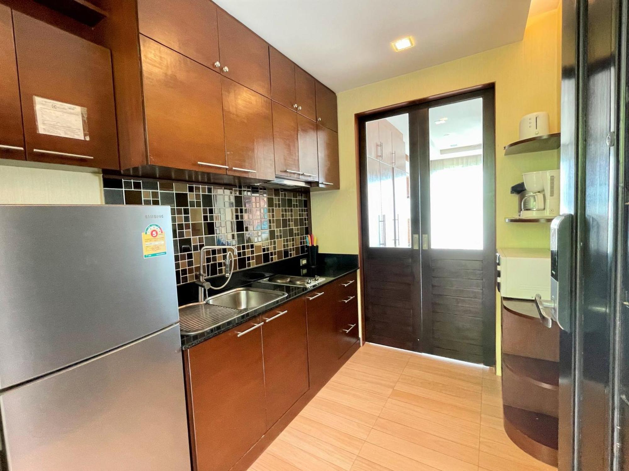Sea And Sky By Lofty Apartment *