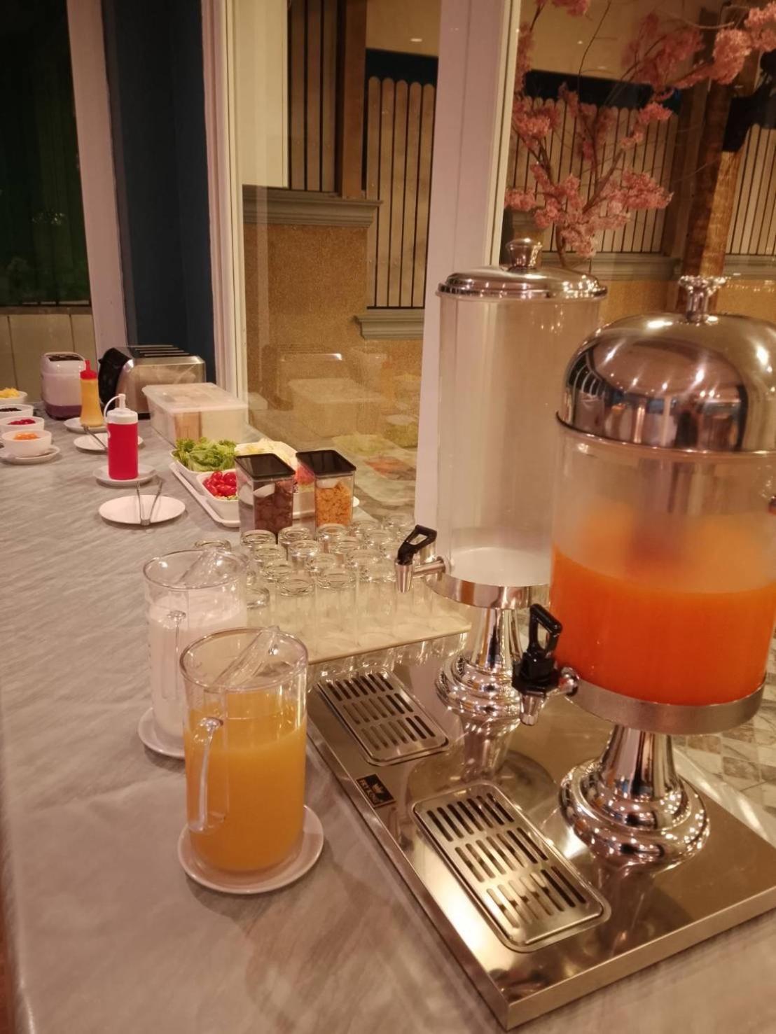 Panwa Side Beachfront Hotel 4*