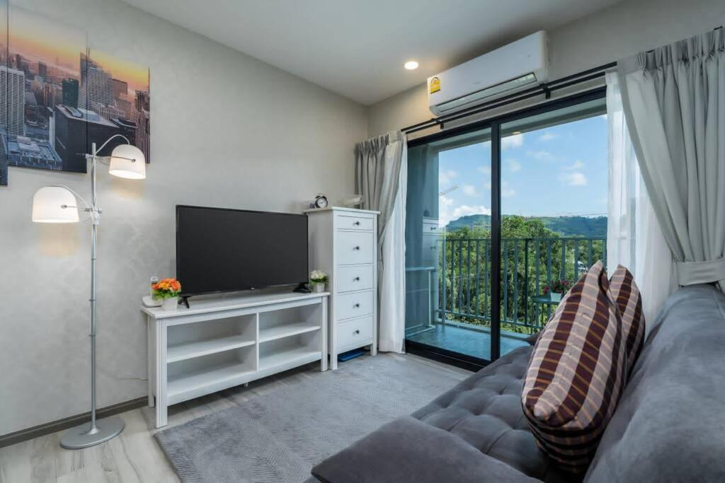 A1 The Title Nayang стильная Apartment