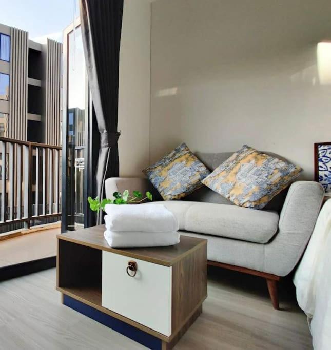 Apartment The Base Phuket Shopping Mall Festival *