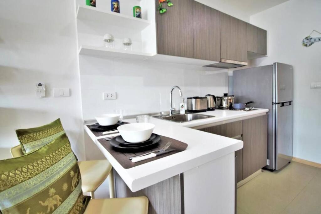 Apartment Ozone W Kitchen Near *