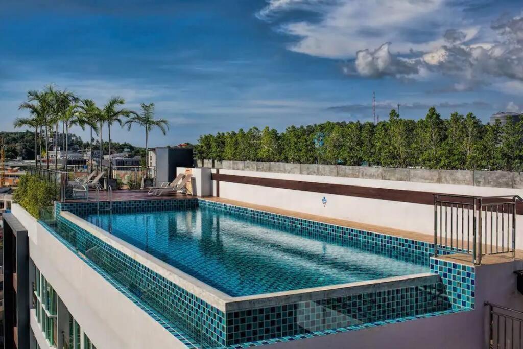 Ozone W Kitchen Near * Kata Beach (Phuket)
