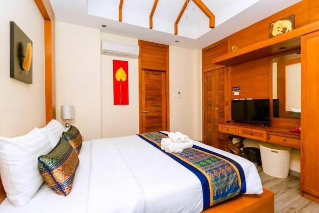 Villa 拉威海滩豪华泳池别墅 Pool Rawai