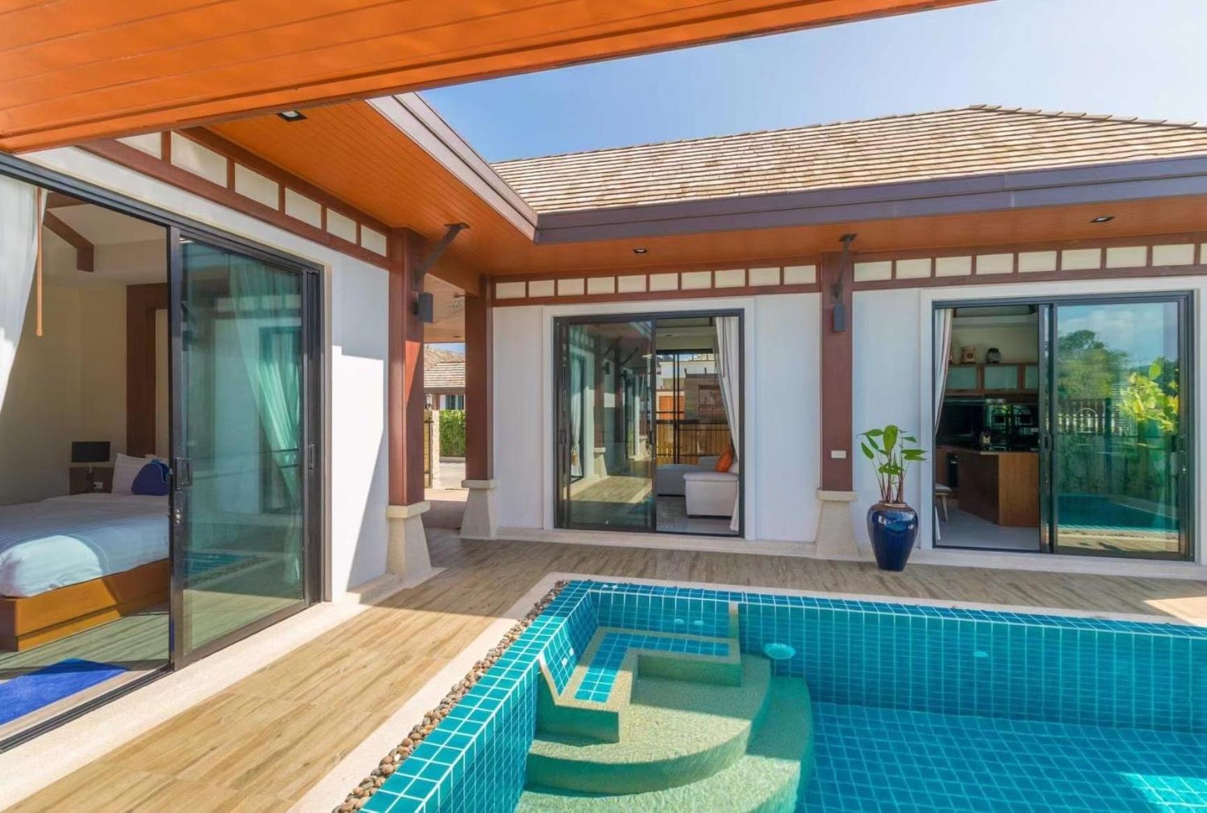 拉威海滩豪华泳池别墅 Pool Villa