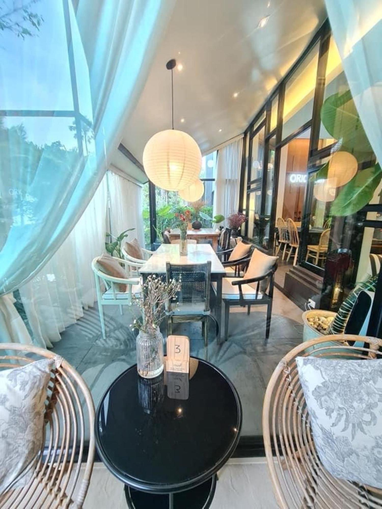 Wings Phuket By Two Villa *