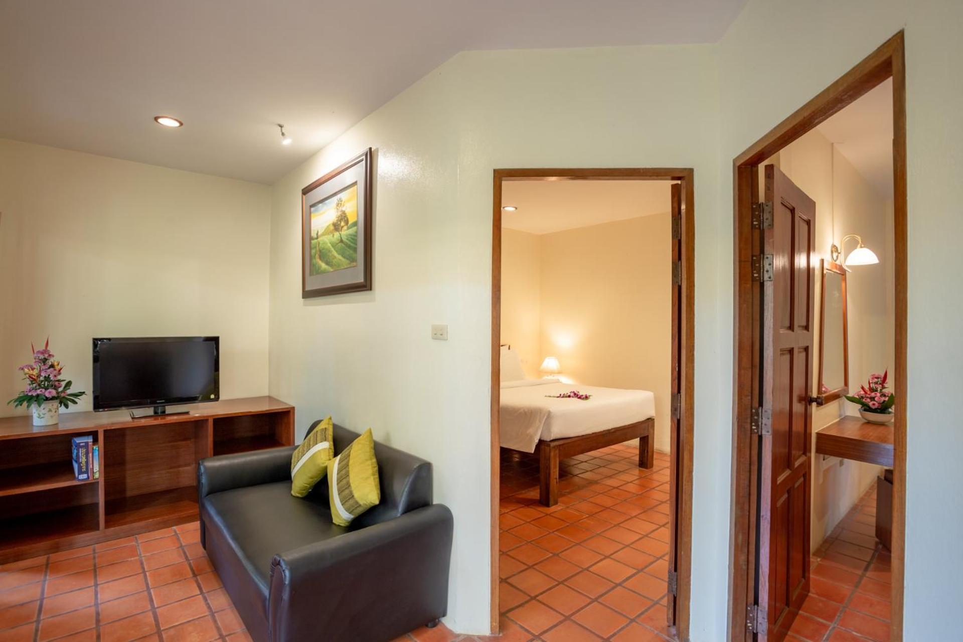 Resort Bangtao Village - Sha 3*