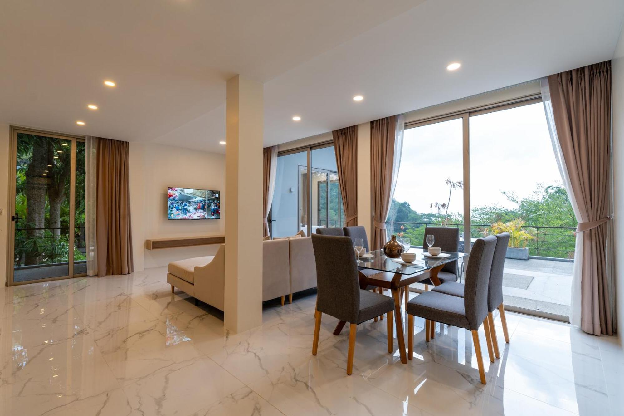 The Tree Seaview And Quiet Surrounded By Trees 75smetre Kamala Beach