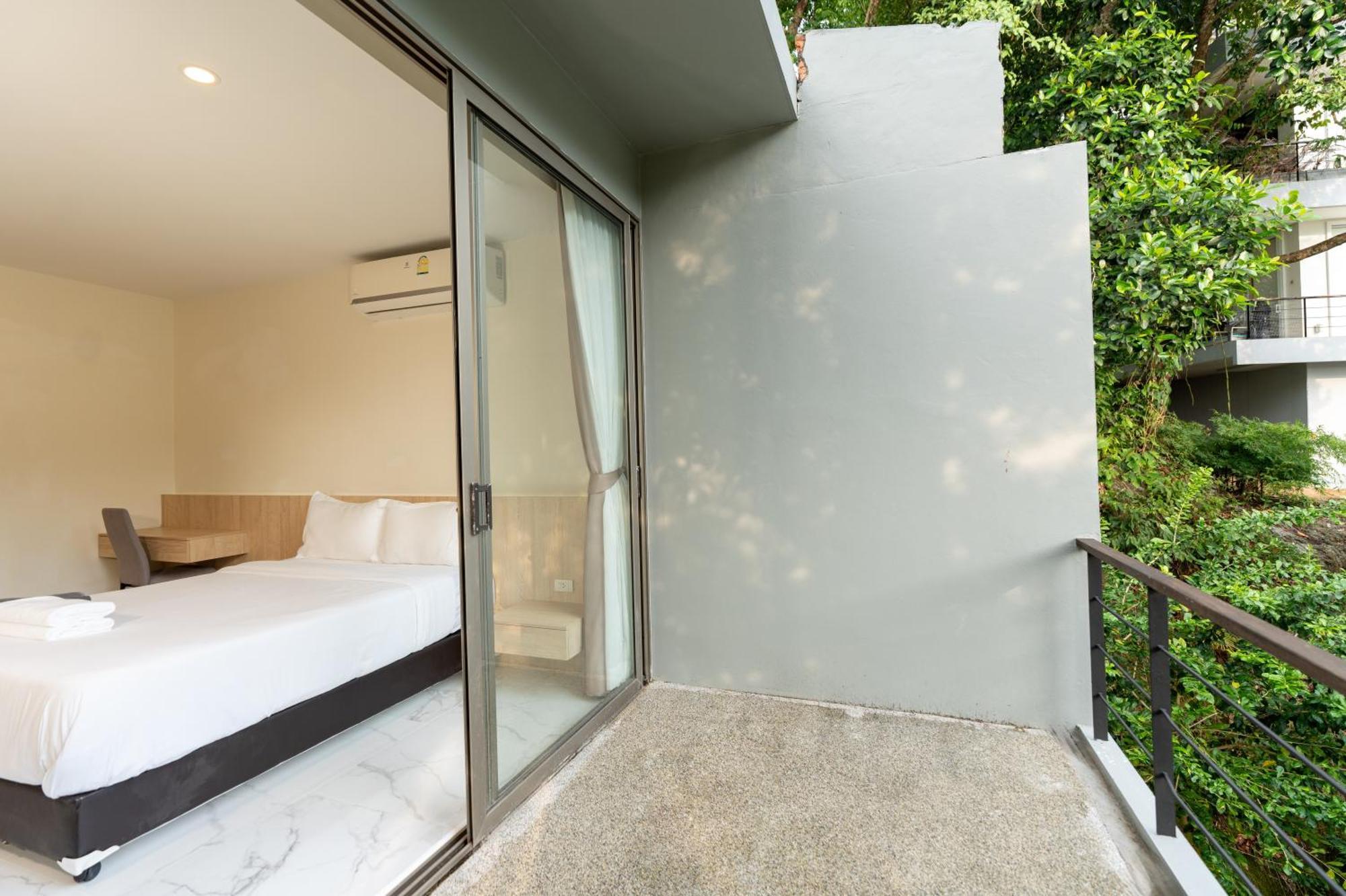 The Tree Seaview And Quiet Surrounded By Trees 75smetre Kamala Beach
