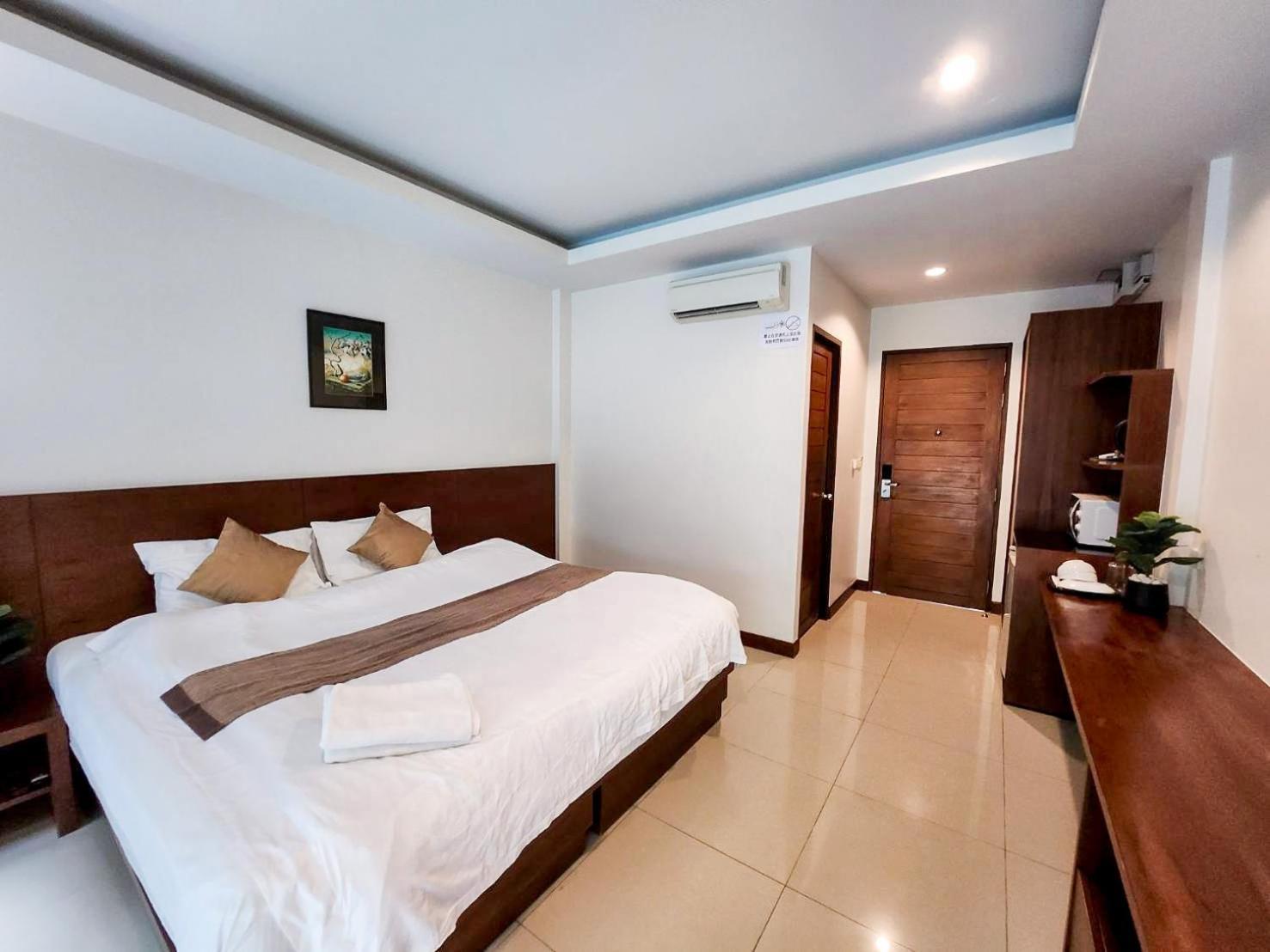 Diana Pool Access Phuket Hotel