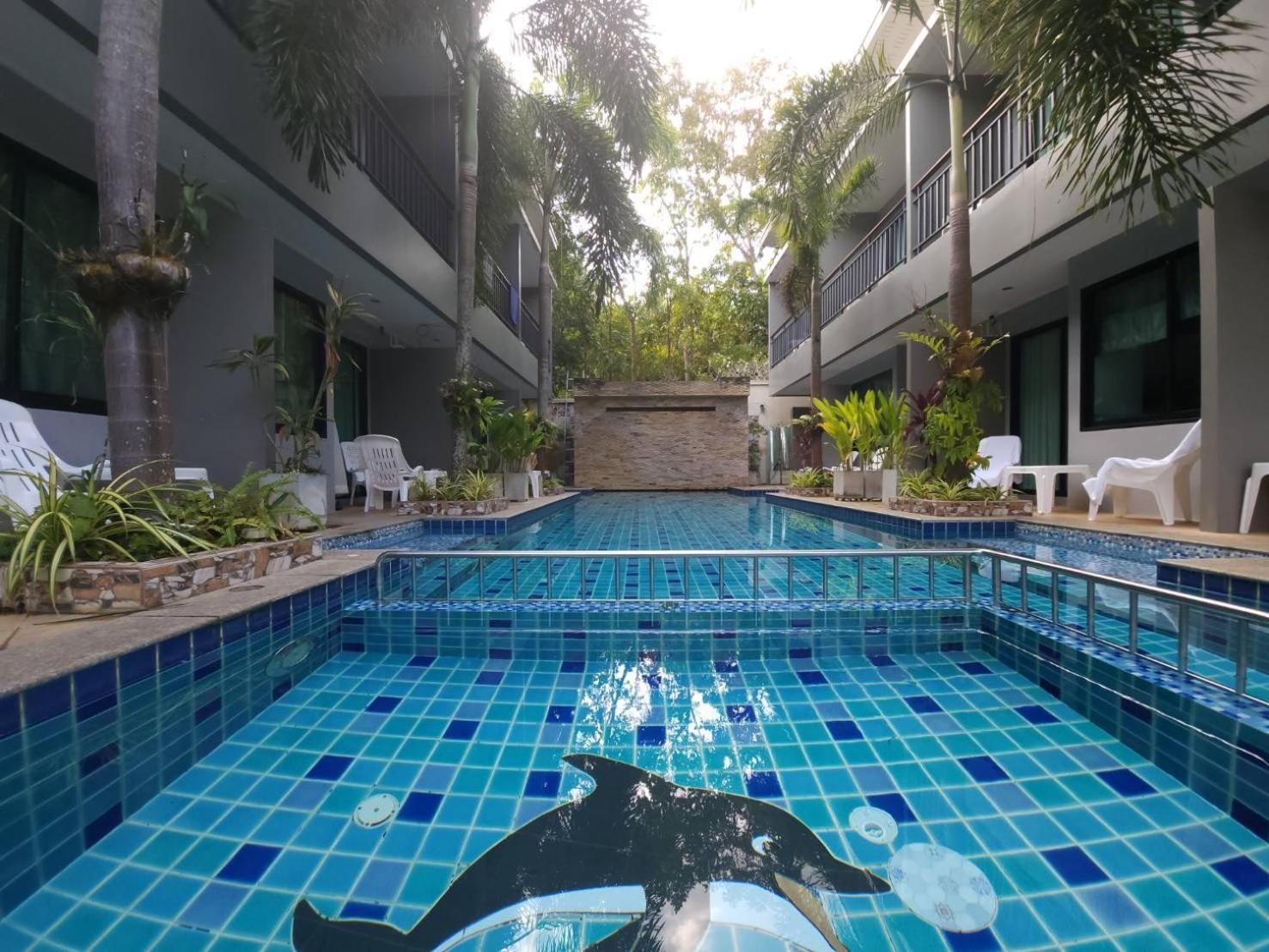 Hotel Diana Pool Access Phuket