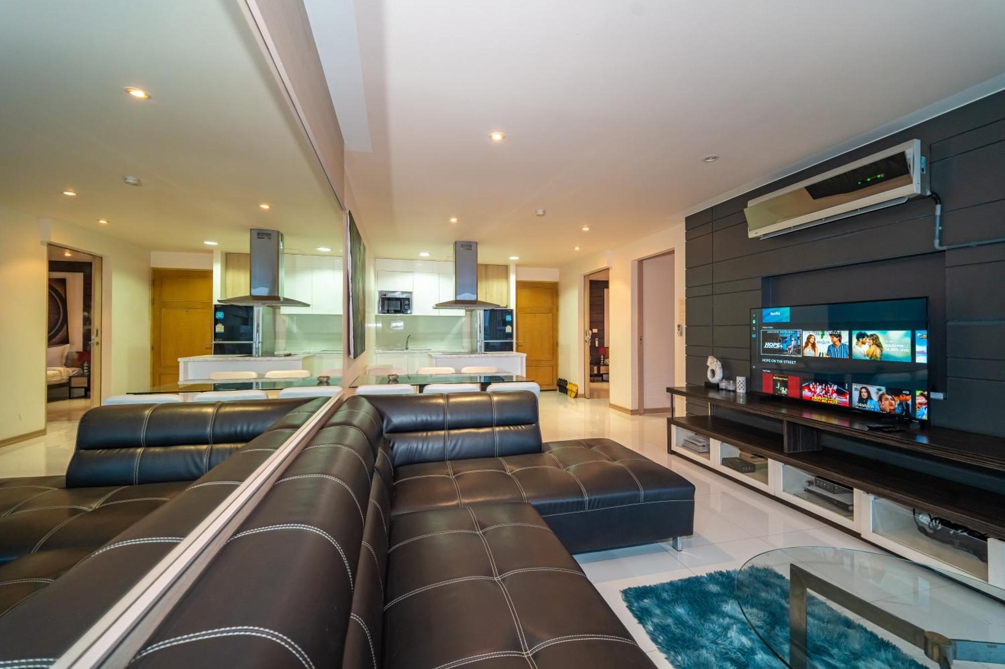 Kalim Unparalleled Sea View Apartment Patong