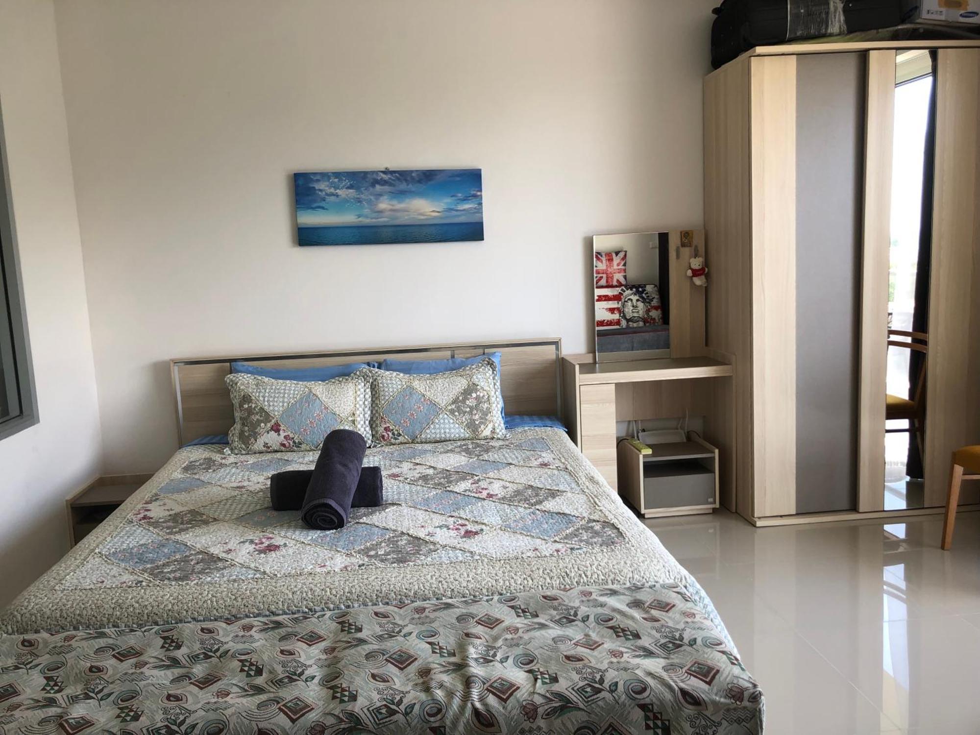 Apartment Phuket Karon Chic Condominium. Ban Karon