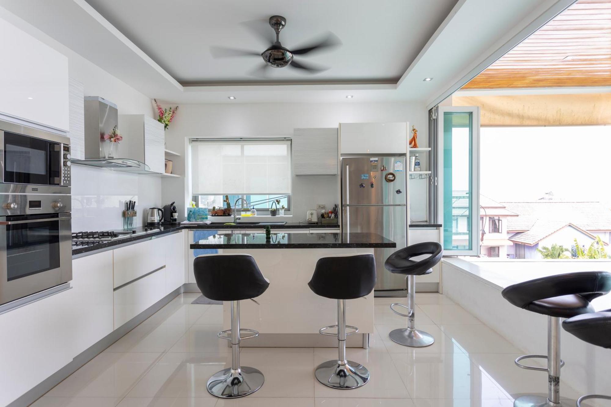 Seaview Pool Villa-laxity