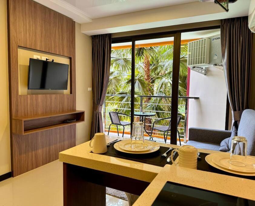 Apartment With Jungle And Pool View Rawai