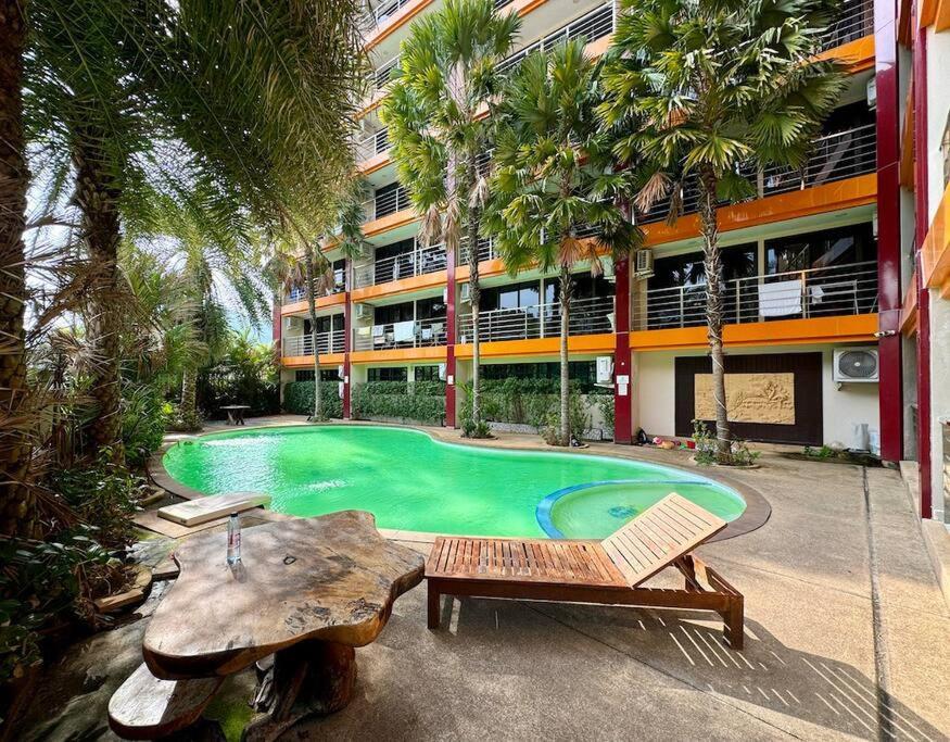 With Jungle And Pool View Apartment Rawai
