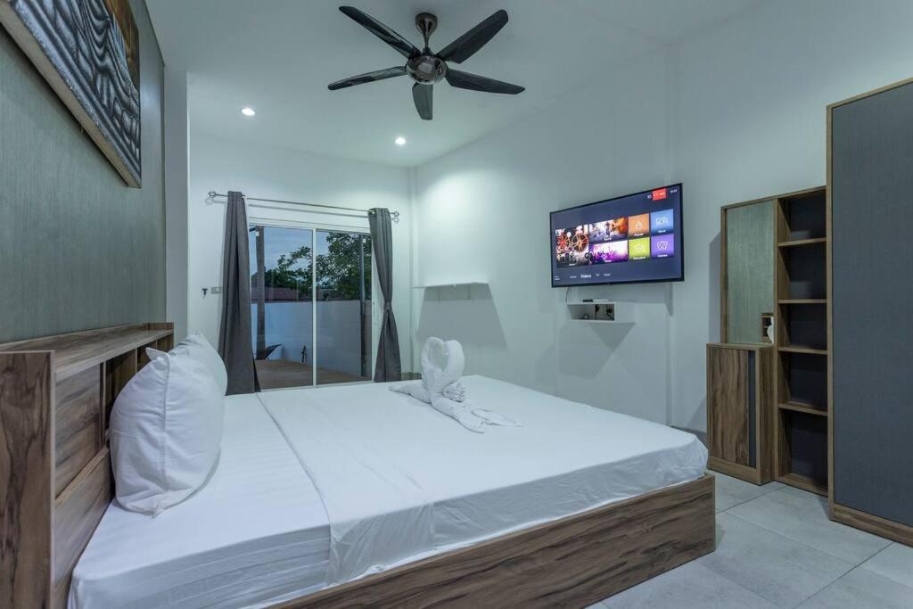 Holiday home Separate Walking Distance Shops Gym Food V103