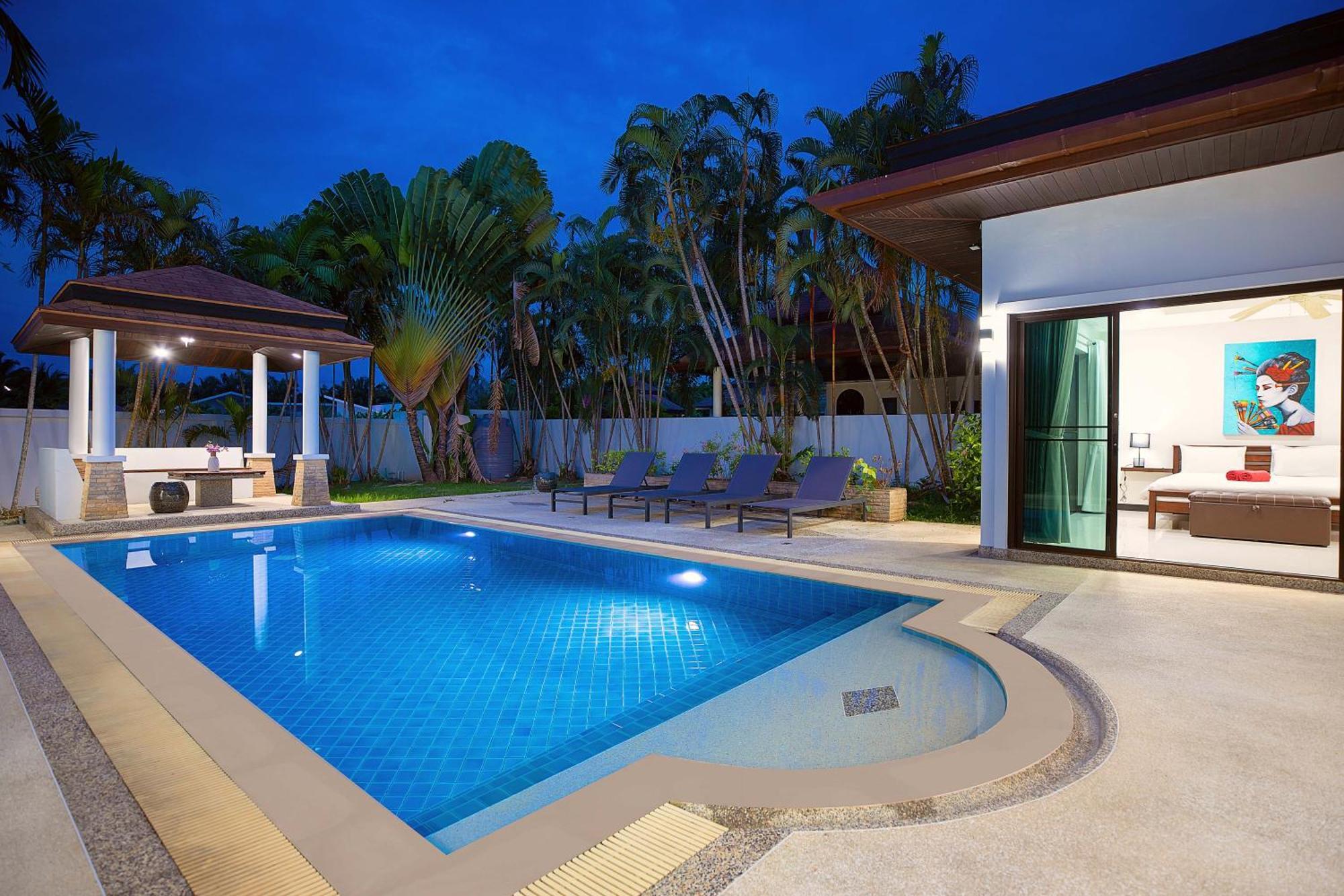 Cozy 3br White Cove With Private Pool Vila *