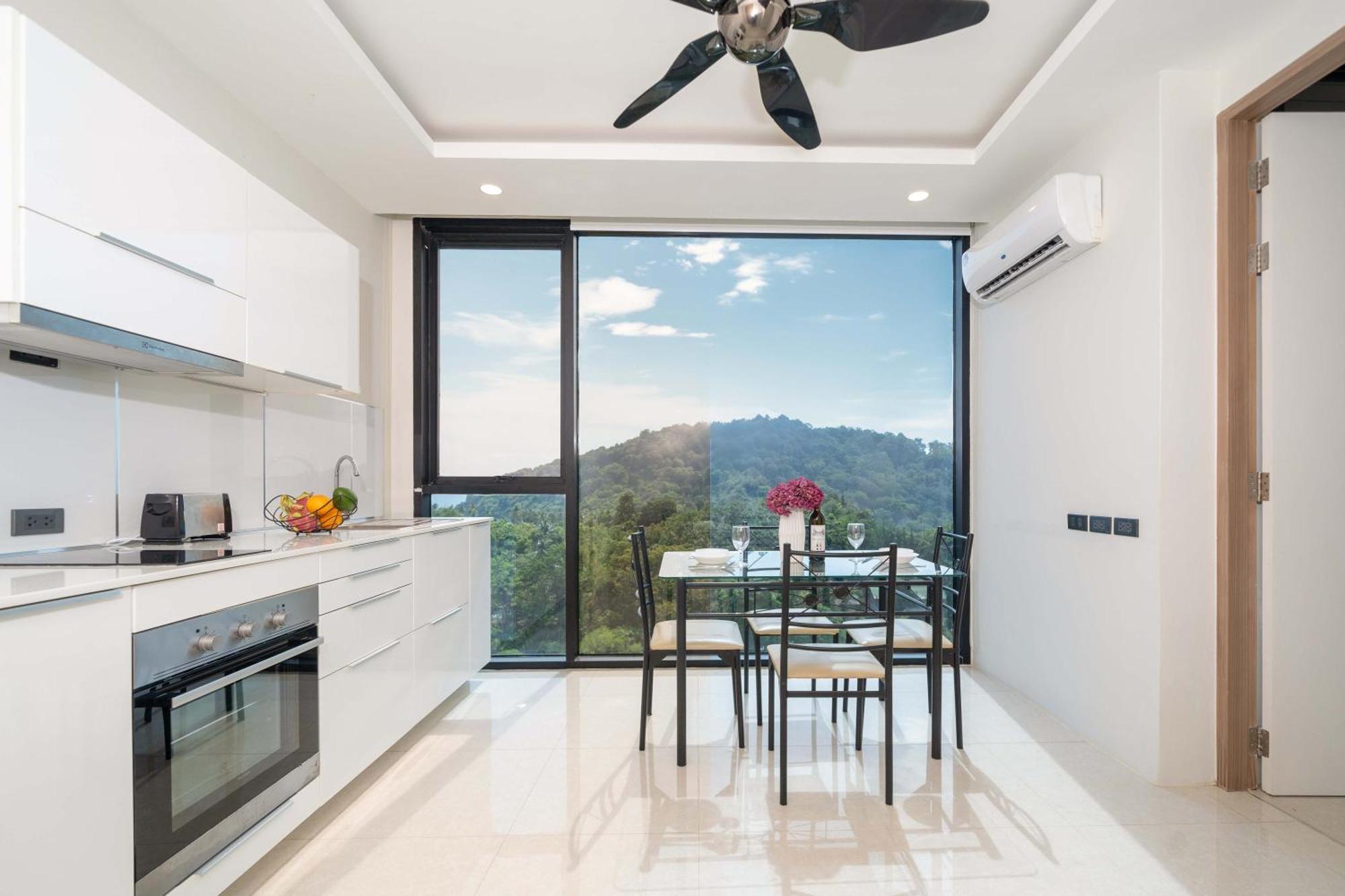 Sea & Mountain Views Apartment At Vv Patong A603 *